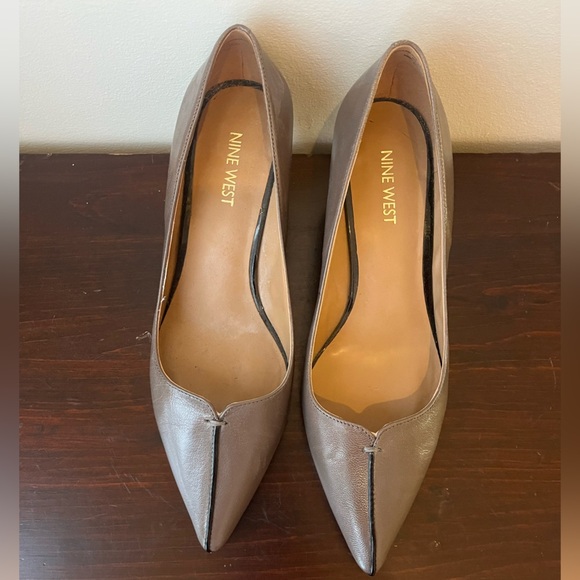 Nine West neutral 2in heels business casual formal size 7.5 - Picture 2 of 8